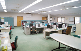 本社 事務所